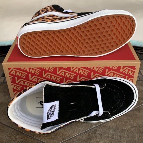 VANS SK8-HI LEOPARD BLACK/TRUE WHITE WMNS - Picture 7 of 16
